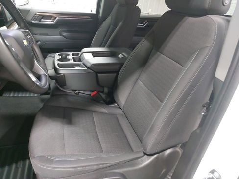 Used 2024 Chevrolet Silverado 1500 LT AWD/4WD image 14