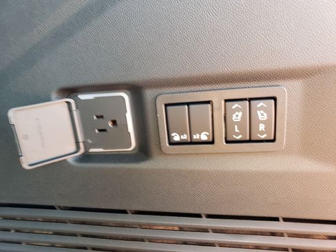 New 2026 Chevrolet Tahoe Premier image 11