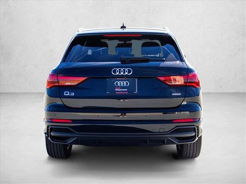 Certified 2025 Audi Q3 2.0T Premium Plus w/ Premium Plus Package image 6