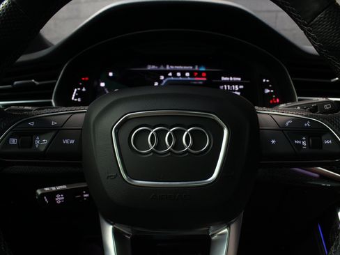 Used 2023 Audi SQ8 Prestige AWD/4WD image 59