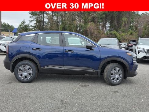 New 2026 Nissan Kicks S image 31