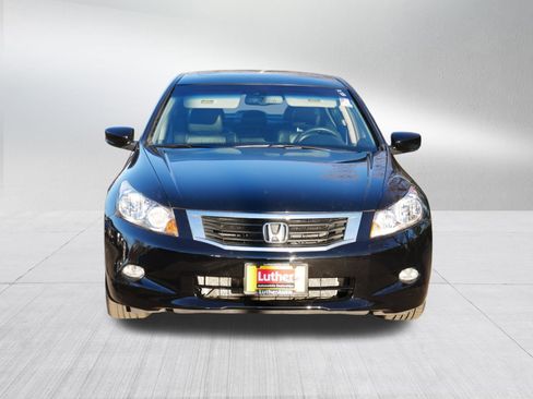 Used 2010 Honda Accord EX-L image 2