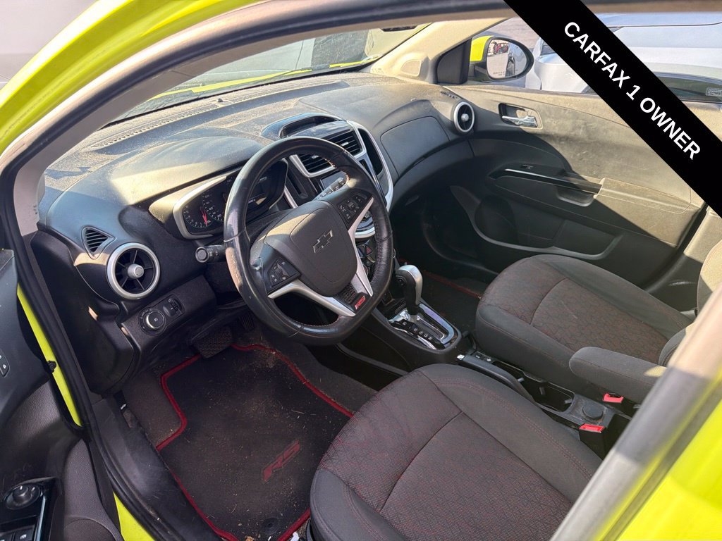 Used 2019 Chevrolet Sonic LT w/ Convenience Package FWD image 5