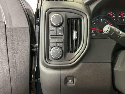 Used 2024 Chevrolet Silverado 1500 Custom Trail Boss w/ LPO, Dark Essentials Package AWD/4WD image 15