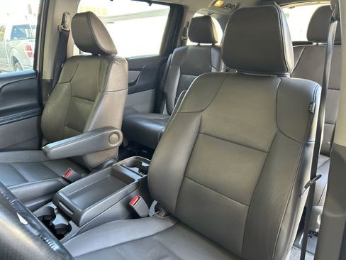 Used 2017 Honda Odyssey EX-L image 10