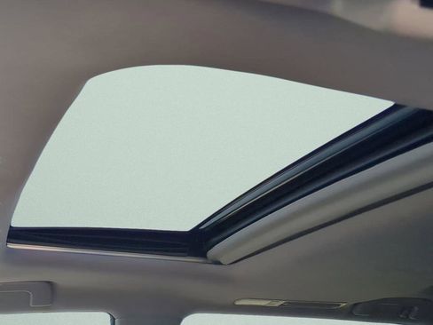 Used 2017 Toyota Highlander Limited image 20