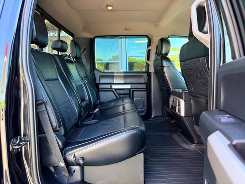 Used 2019 Ford F250 Lariat w/ Lariat Ultimate Package AWD/4WD image 42