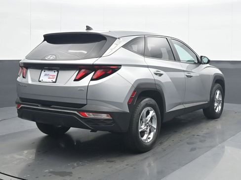 Used 2023 Hyundai Tucson SE image 6