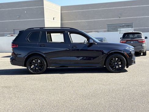 Used 2023 BMW X7 xDrive40i w/ M Sport Package AWD/4WD image 27