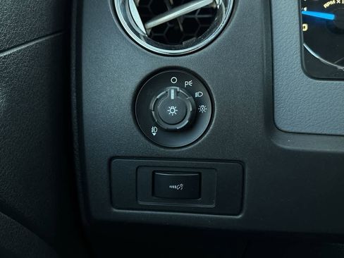 Used 2014 Ford F150 XLT w/ XLT Chrome Package image 20