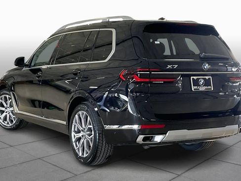 New 2026 BMW X7 xDrive40i w/ Premium Package image 12