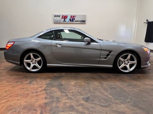 Used 2013 Mercedes-Benz SL 550 image 20