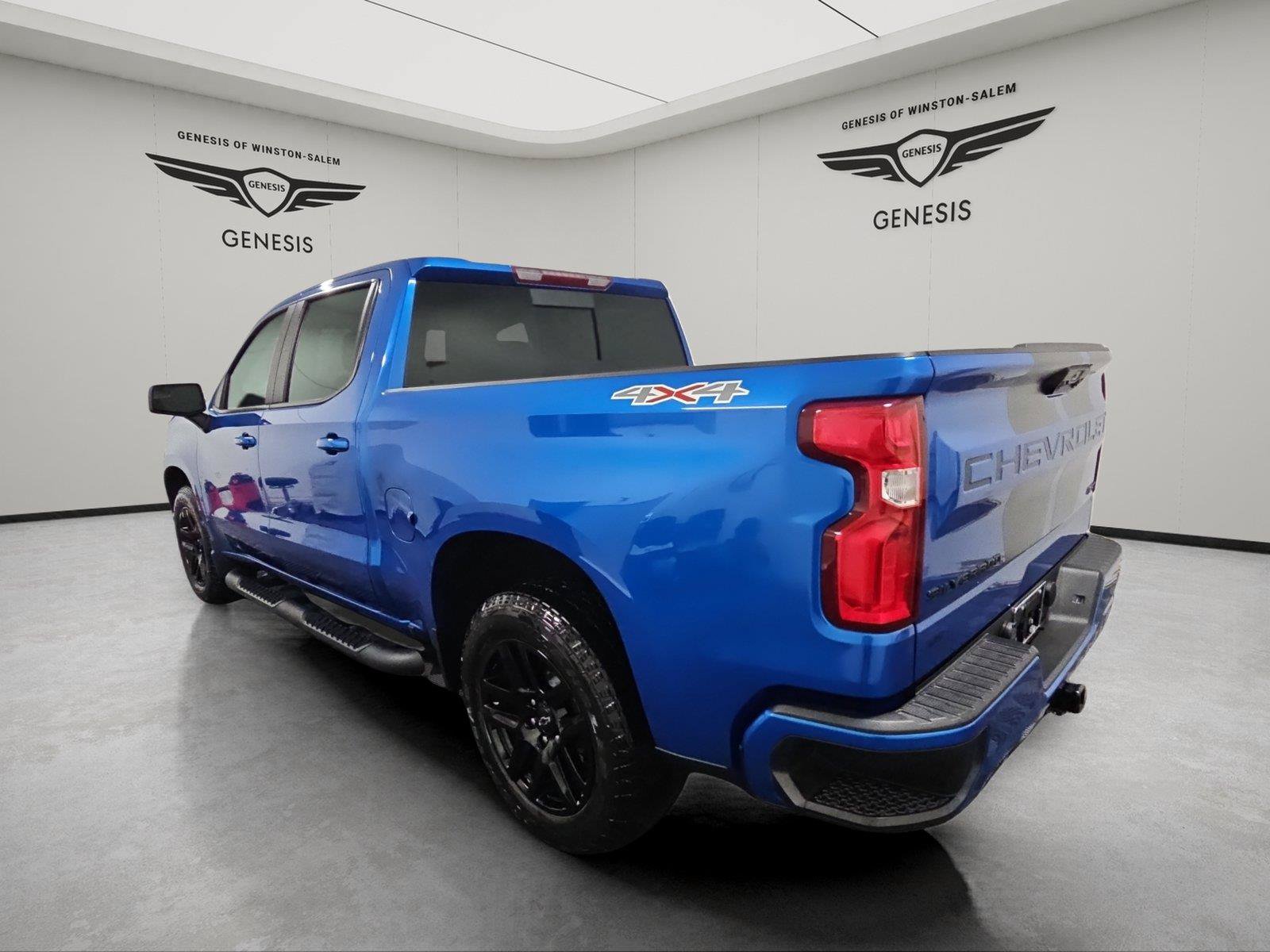 Used 2023 Chevrolet Silverado 1500 RST w/ Rally Edition AWD/4WD image 3