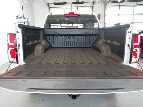 Used 2026 Chevrolet Colorado ZR2 w/ Technology Package image 27