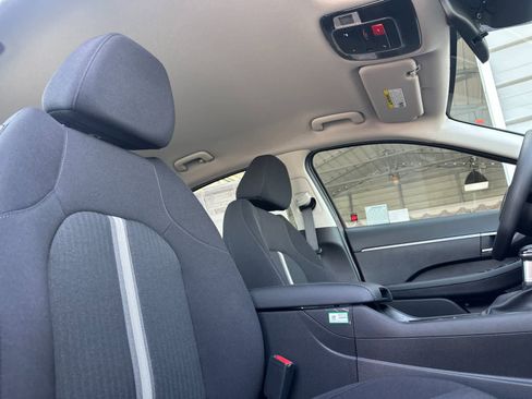 New 2025 Hyundai Sonata SE FWD image 16