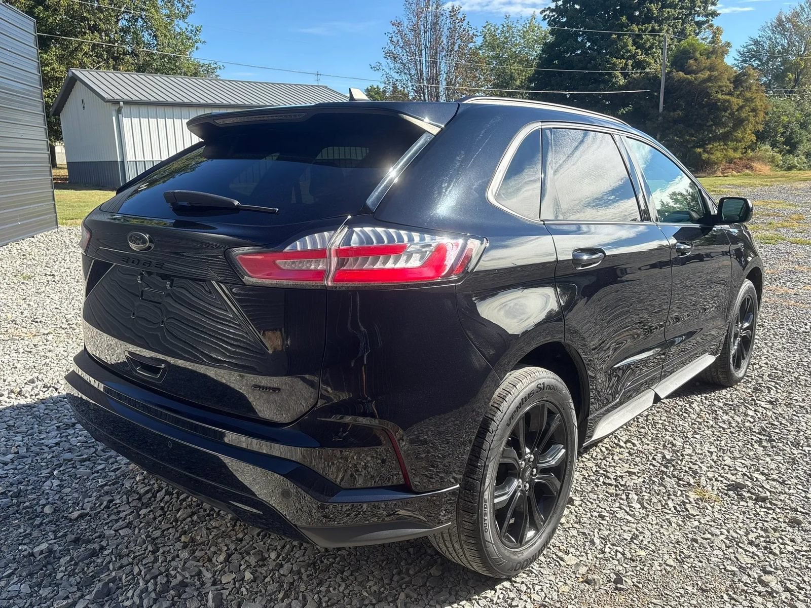 Used 2022 Ford Edge SE w/ Black Appearance Package AWD/4WD image 5