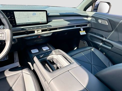 New 2027 Kia Telluride LX FWD image 25