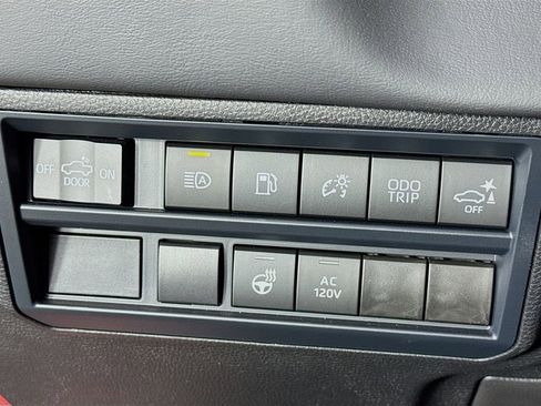 New 2025 Toyota Tundra Platinum image 13