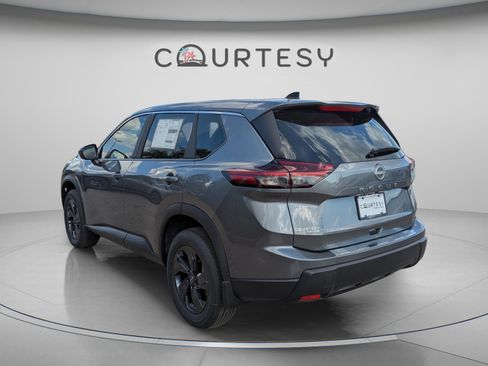 New 2026 Nissan Rogue SV FWD image 4