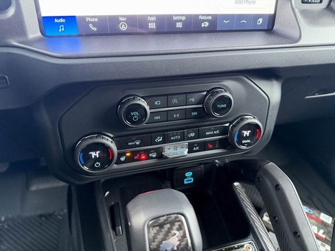 New 2025 Ford Bronco Raptor w/ Interior Carbon Fiber Pack image 34