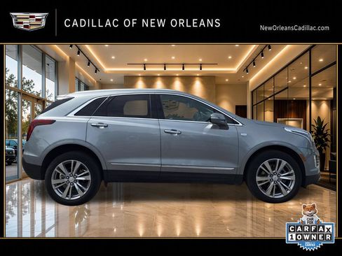 Certified 2023 Cadillac XT5 Premium Luxury w/ Technology Package FWD image 2