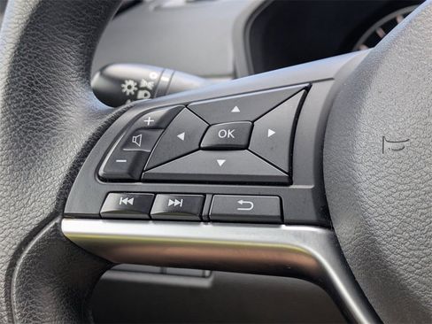 Used 2023 Nissan Altima 2.5 SV image 27