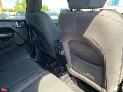 Used 2020 Jeep Gladiator Sport w/ Quick Order Package 24S AWD/4WD image 30