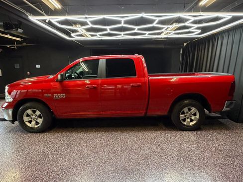 Used 2020 RAM 1500 Classic SLT RWD image 5
