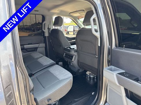 Used 2024 Ford F250 XLT image 12