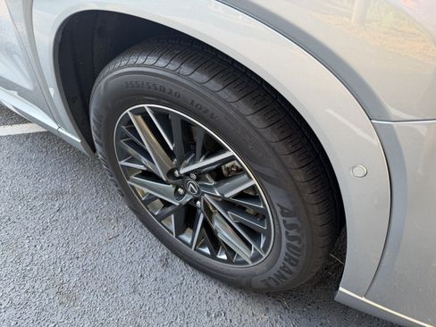 Certified 2025 Lexus TX 350 FWD w/ Technology Package image 11