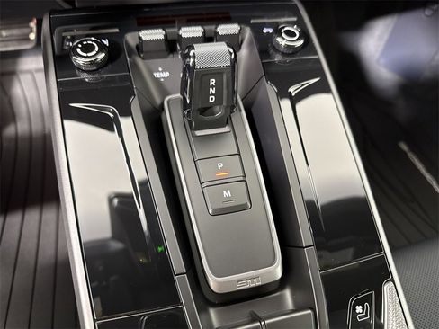 New 2026 Porsche 911 Carrera 4S image 33