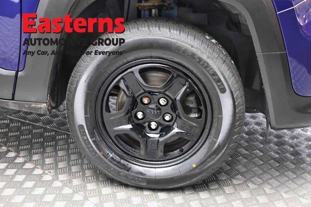 Used 2020 Jeep Renegade Sport AWD/4WD image 32