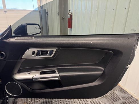 Used 2016 Ford Mustang Coupe w/ Equipment Group 051A image 11