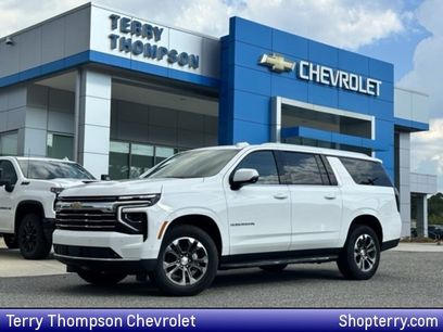 New 2026 Chevrolet Suburban LT w/ Comfort Package