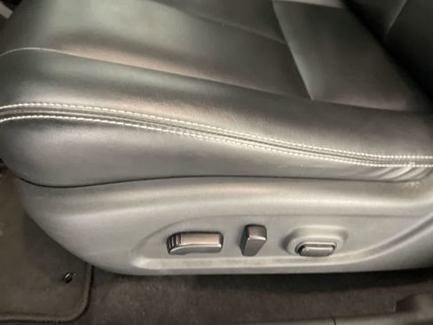 Used 2023 Nissan Murano SV image 12