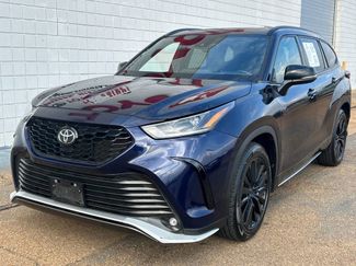 Used 2024 Toyota Highlander XSE video 1