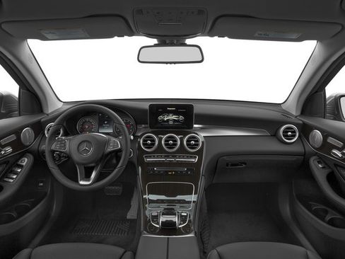 Used 2017 Mercedes-Benz GLC 300 4MATIC image 11