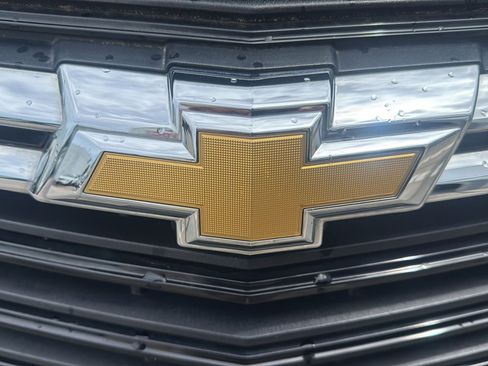Used 2023 Chevrolet Equinox LT FWD image 46