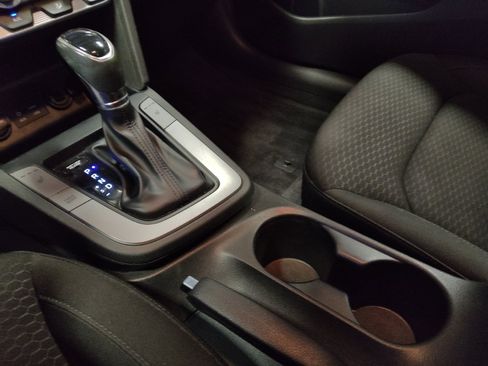 Used 2019 Hyundai Elantra Value Edition w/ Cargo Package FWD image 26