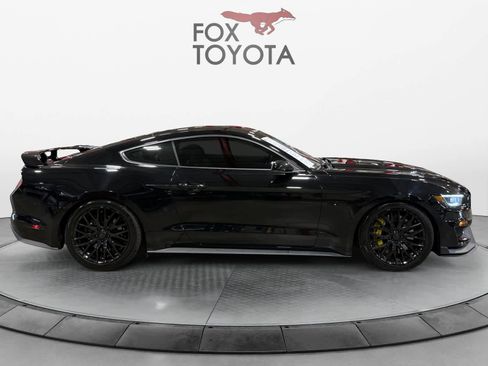 Used 2017 Ford Mustang GT Premium w/ GT Performance Package image 7