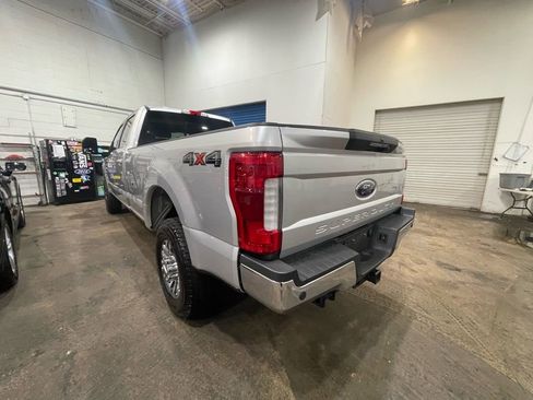Used 2019 Ford F250 Lariat w/ Lariat Ultimate Package image 32