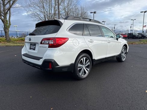 Used 2019 Subaru Outback 2.5i Limited w/ Popular Package #2 image 7