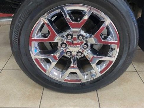 Used 2014 GMC Sierra 1500 SLT w/ SLT Crew Cab Value Package image 29