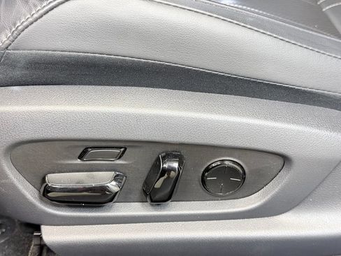 Used 2019 Lexus ES 350 w/ Accessory Package 2 FWD image 12