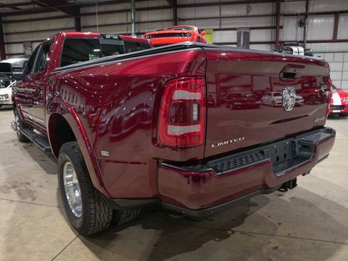 Used 2024 RAM 3500 Limited AWD/4WD image 6
