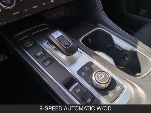 Used 2023 INFINITI QX60 Luxe w/ Vision Package image 16