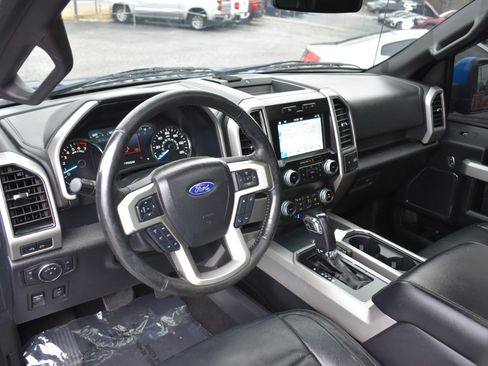 Used 2019 Ford F150 Lariat w/ Equipment Group 502A Luxury image 10