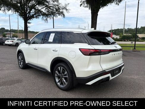 Certified 2023 INFINITI QX60 Luxe w/ Vision Package FWD image 9