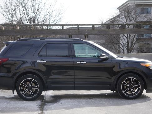 Used 2014 Ford Explorer Sport w/ Equipment Group 401A image 17