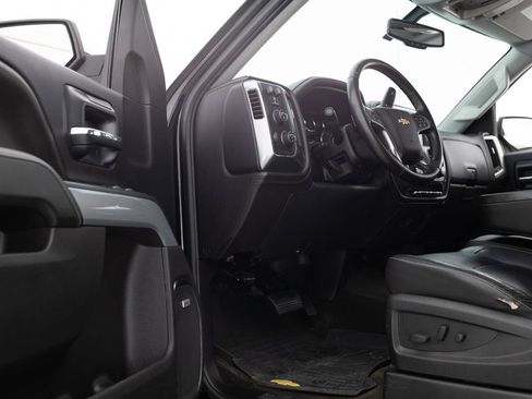 Used 2015 Chevrolet Silverado 1500 LTZ Z71 w/ LTZ Plus Package AWD/4WD image 28